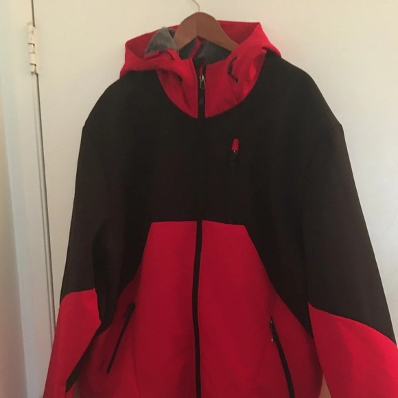 Champion jacket with hood, size XL - Picture 1 of 9
